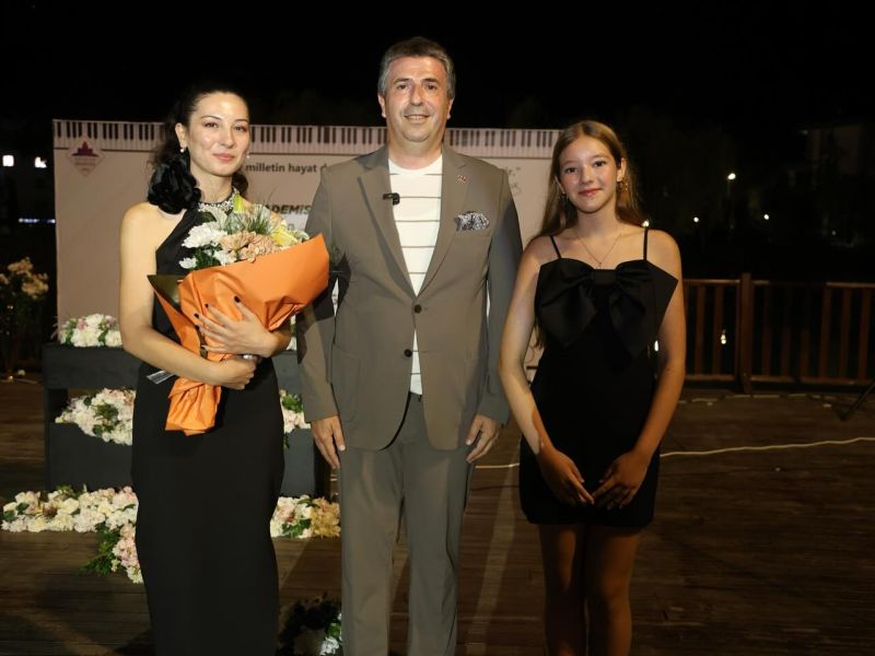 Çatalca Belediyesi Piyano Kursunda Yıl Sonu Coşkusu